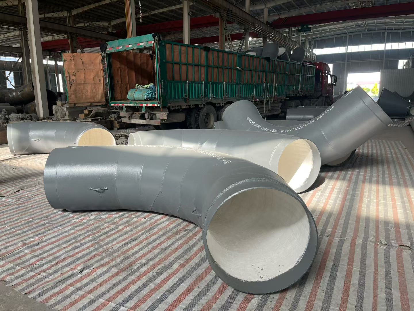 焦作市双金属复合管道双金属耐磨弯头 - 排名